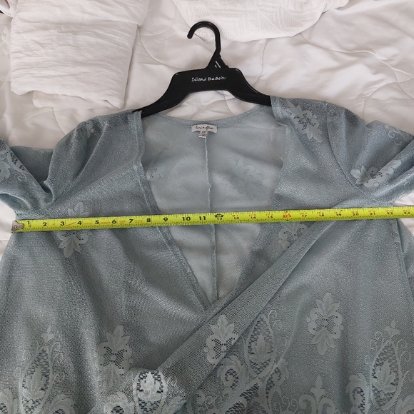 Love, Fire - Mint Green Lace Flowy Boho Kimono - Picture 8 of 10